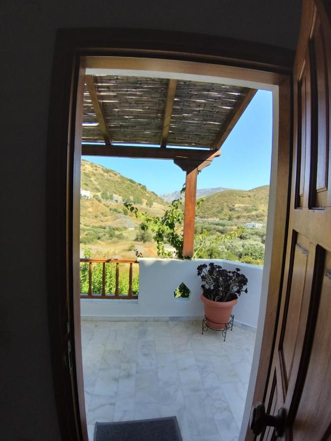 Mavrikou Helen Apartments Skyros Exteriér fotografie